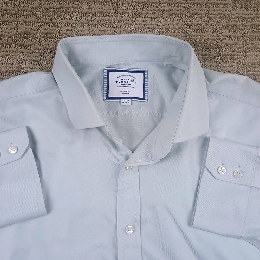 Charles Tyrwhitt Dress Shirt Mens 19/37 Light Blue Solid Classic Fit Non-Iron